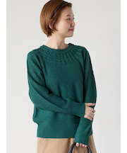 求心柄編みクルーネックニット