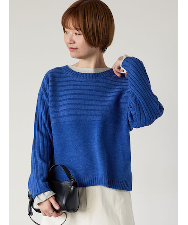 編地切替クルーネックニット