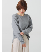 もちもちクルーネックニット