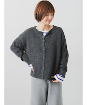 ウール混ふわふわクルーネックカーディガン