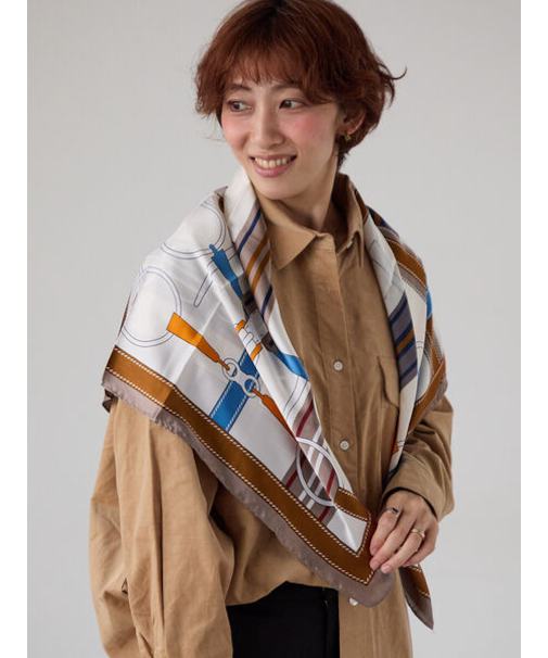 ベルト柄スカーフ