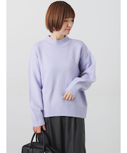 ウール混ふわふわハイネックニット