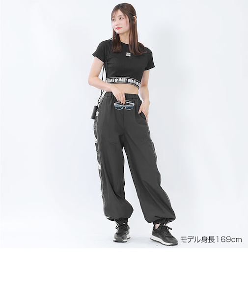 ロゴテープクロップド Tシャツ