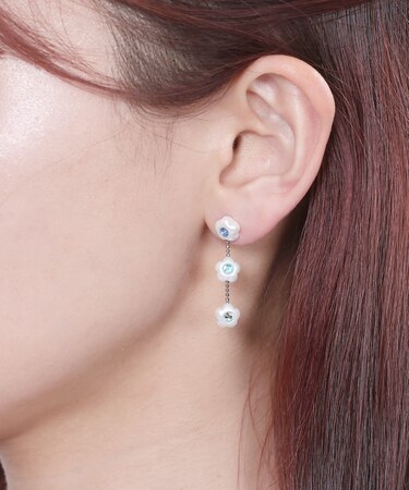 3デイジーシェイプドパール ピアス