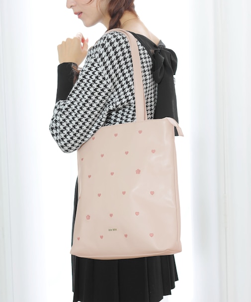 ハート刺繍 トート
