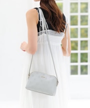 シンプルエンボスデイジー ポシェット