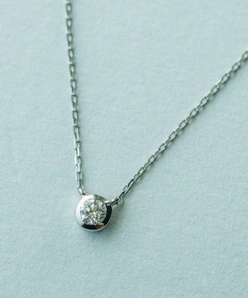 PT900/850 ダイヤモンド 0.15ct ネックレス「ブライト」