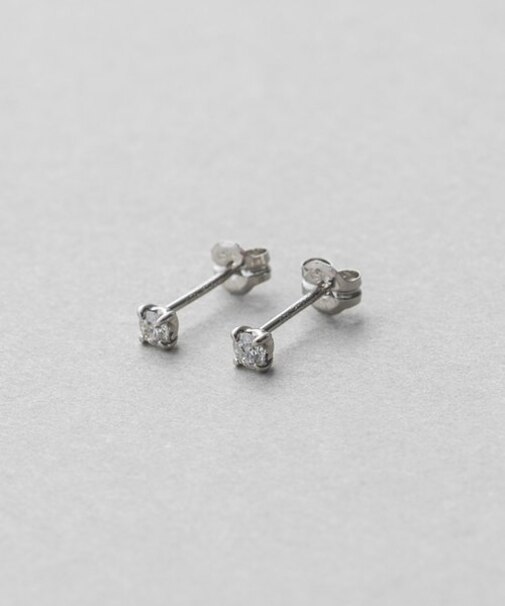 PT900 ダイヤモンド 0.1ct ピアス「ブライト」