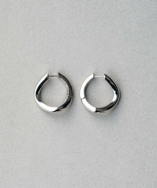ハグピアス