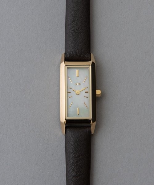 【美品】レクタングルフェイス ウォッチ　ゴールド レクタングルフェイス ウォッチ｜エテの通販｜&mall（アンドモール