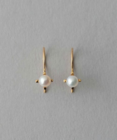 パール ピアス