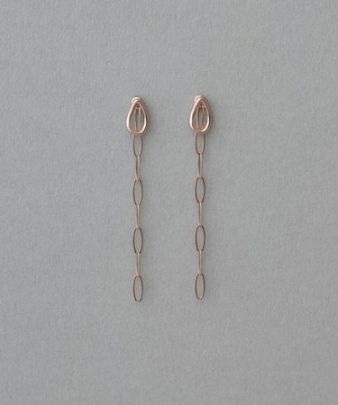 ドロップ チェーン ピアス