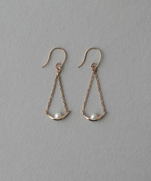 パール ピアス