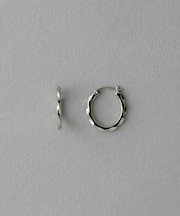 ツイスト フープピアス
