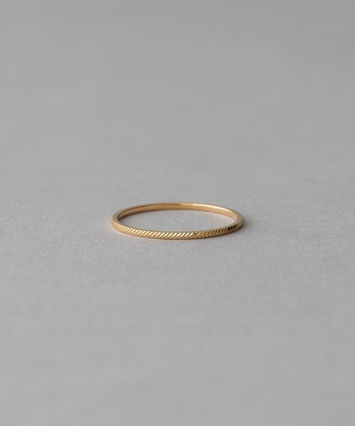 K10 クレール トライアングルカットリング｜エテの通販｜&mall（アンド