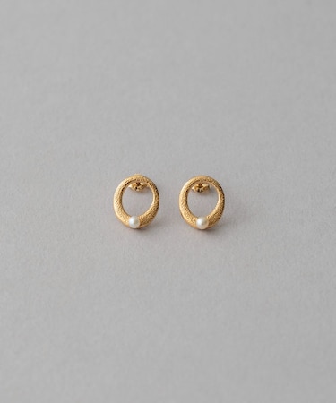パール オーバル ピアス