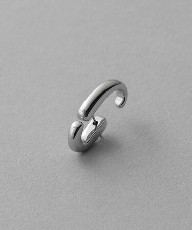 カーブ フローピアス