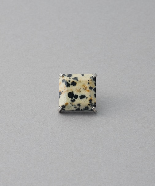 [タイル] グラナイト ピアス M