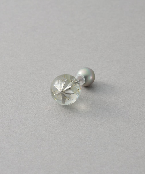 [オーナメントピアス] スノードーム