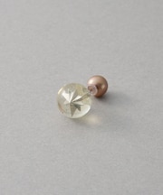 [オーナメントピアス] スノードーム