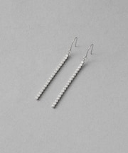 [ラインストーン] ピアス