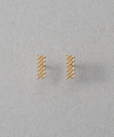 [レースライン] K18YG ピアス