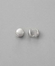ビジュー ハグピアス