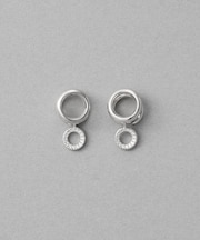 [ONLINE Limited] ビジュー チャーム ループイヤリング