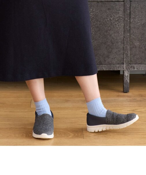 エアロストレッチ2WAYコンフォートシューズIC242343