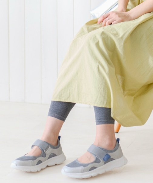 エアロゴムベルトスニーカーIC261116