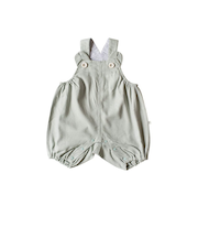 くま耳ぷっくりサロペット/