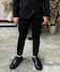 ブラック