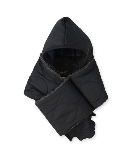 Scallaped Quilt Hood Scarf