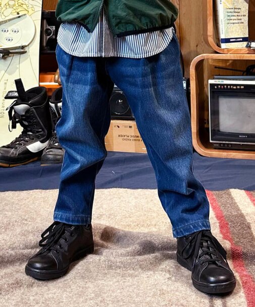 Knit Denim Two Tuck Pants