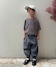 チャコールグレー