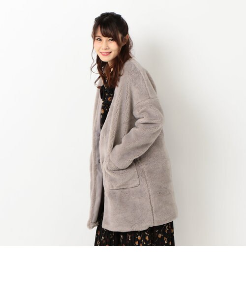 Vネックニット＆ボアコート ノーカラーVネックボアコート｜アルシーヴの通販｜&mall（アンドモール