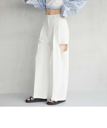 サイドカットアウトパンツ