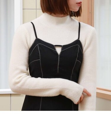 エアリーモールハイネックリブニット