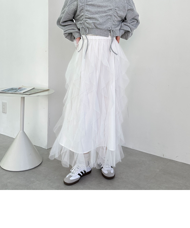 チュールラッフルスカート