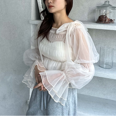 リボンオフショルチュールＴＯＰＳ