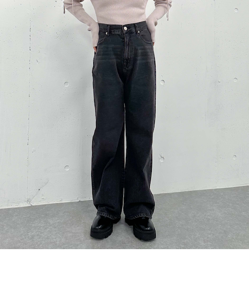 ストレートデニム／