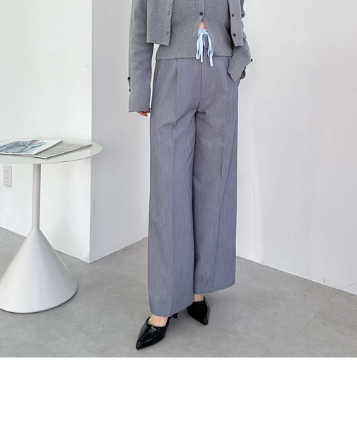 ’パンツレイヤードスラックス’