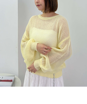 モヘアタッチ透かしミドルニット