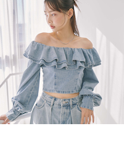 デニムラッフルオフショルブラウス