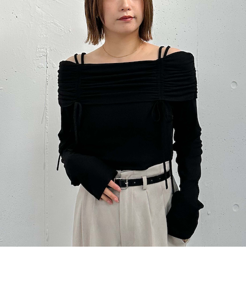 ドロストオフショルカットＴＯＰＳ