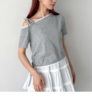 レーストリミングワンショルカットＴＯＰＳ