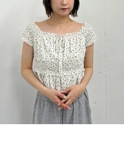 花柄シャーリングオフショルブラウス