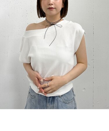 フレンチオフショルスウェット