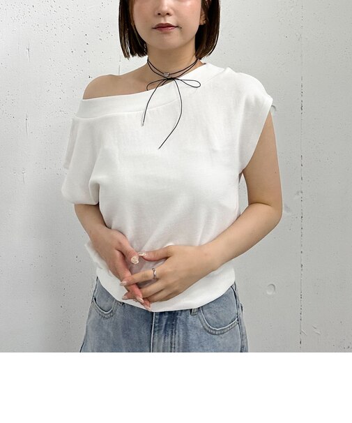 フレンチオフショルスウェット