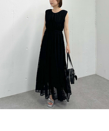 レースノースリワンピース